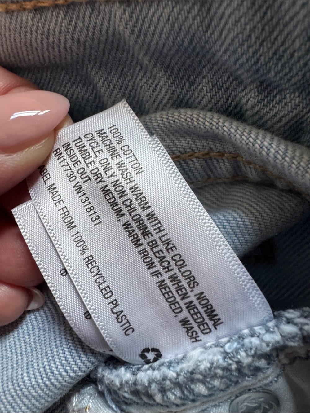 Universal Thread Light Blue Distressed Boyfriend Jeans - Picture 5 of 12